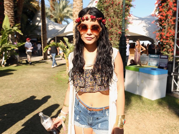 Vanessa+Hudgens+2012+Coachella+Music+Festival+NOSjD5VcAnvl